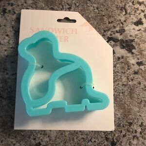 🛍️ Dinosaur Sandwich Cutter